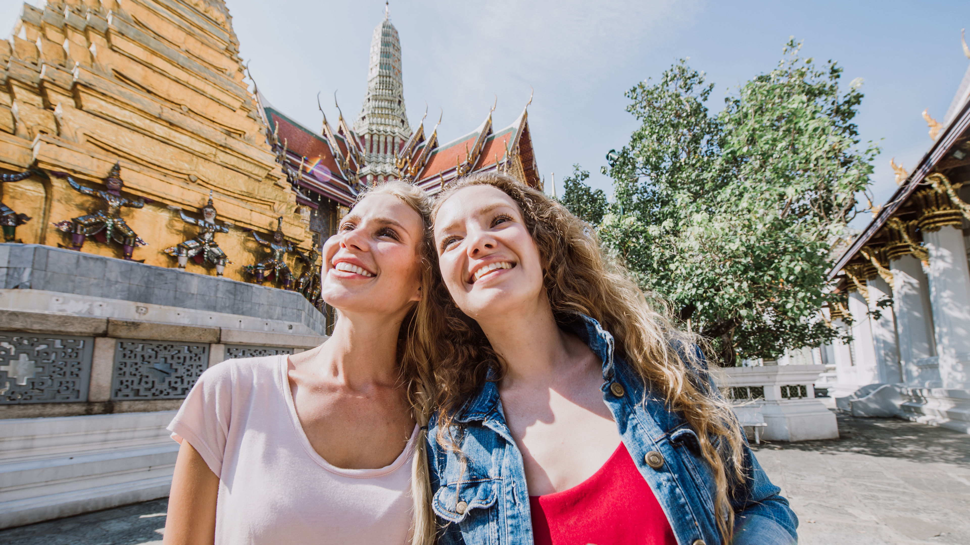 beautiful girls visiting bangkok