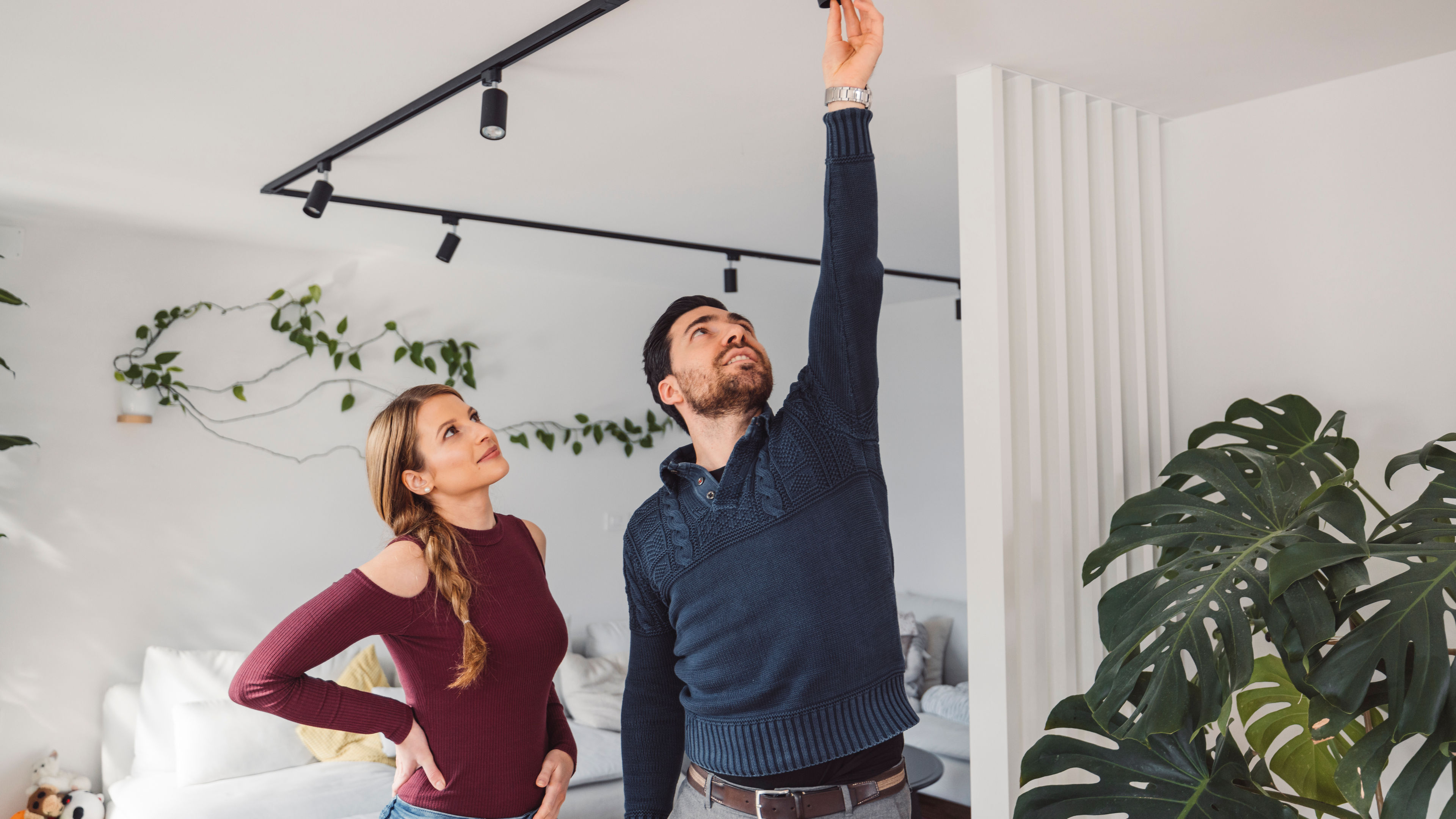 Couple fixing lights